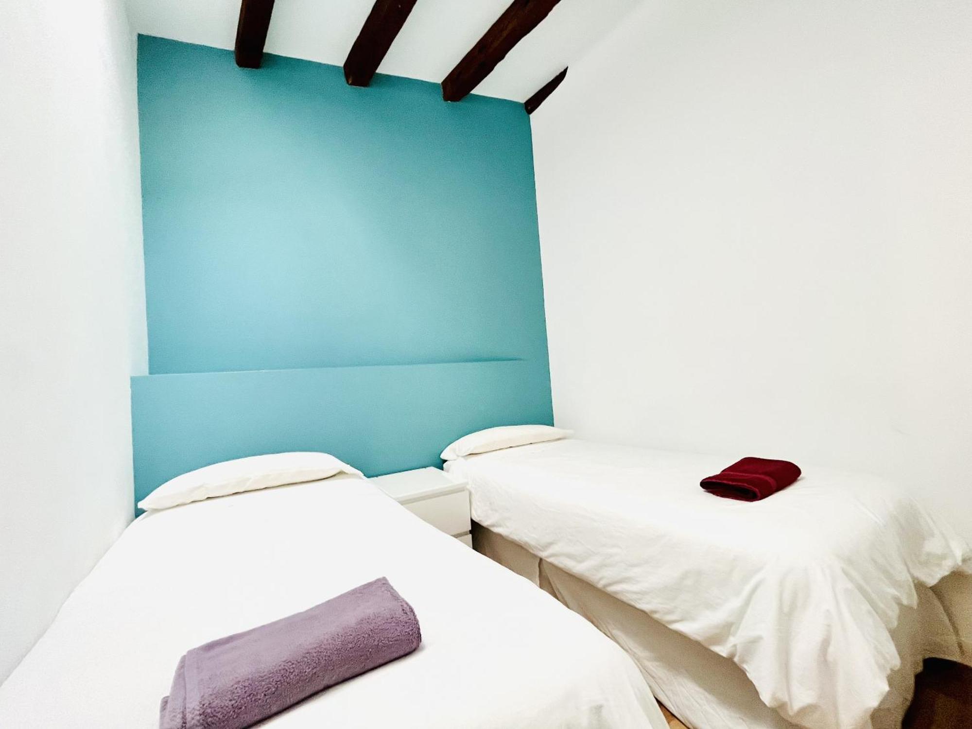 Dplace To Be - Amazing Apartments In Historic Center Madrid Exterior photo